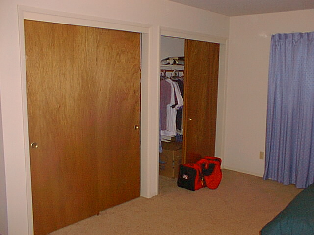 pic002.jpg